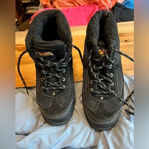 Earth spirit hiking boot